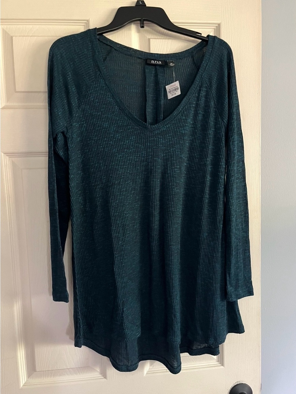 New A.N.A. Ana tunic teal blue v-neck top long blouse M ribbed shirt